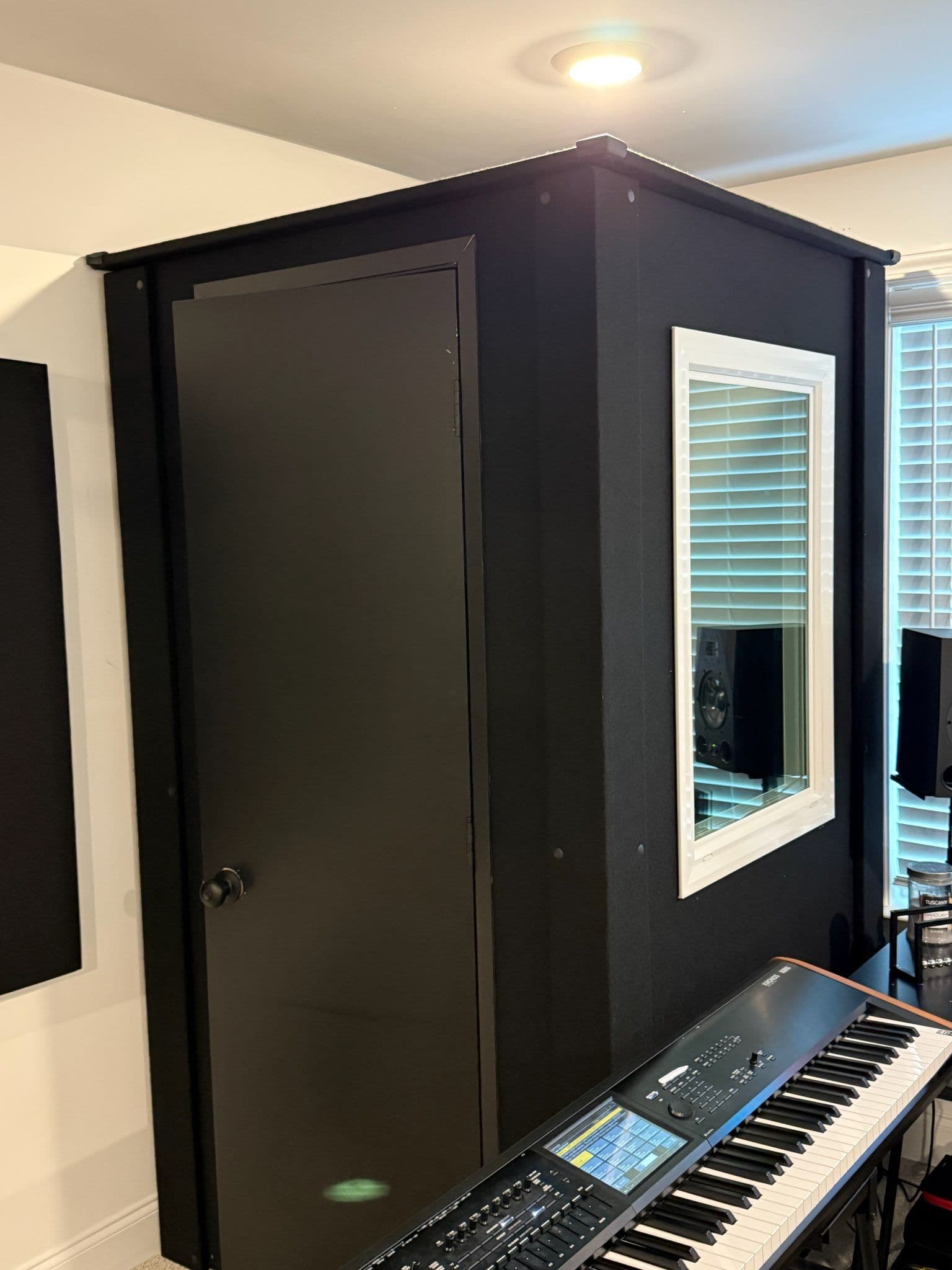 Project New Home Vocal Booth Arrives in Tennessee image