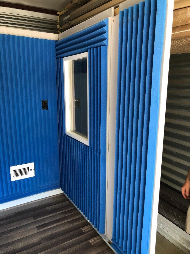 Project 4x6 Vocal Booth Package with Blue Acoustic Foam image