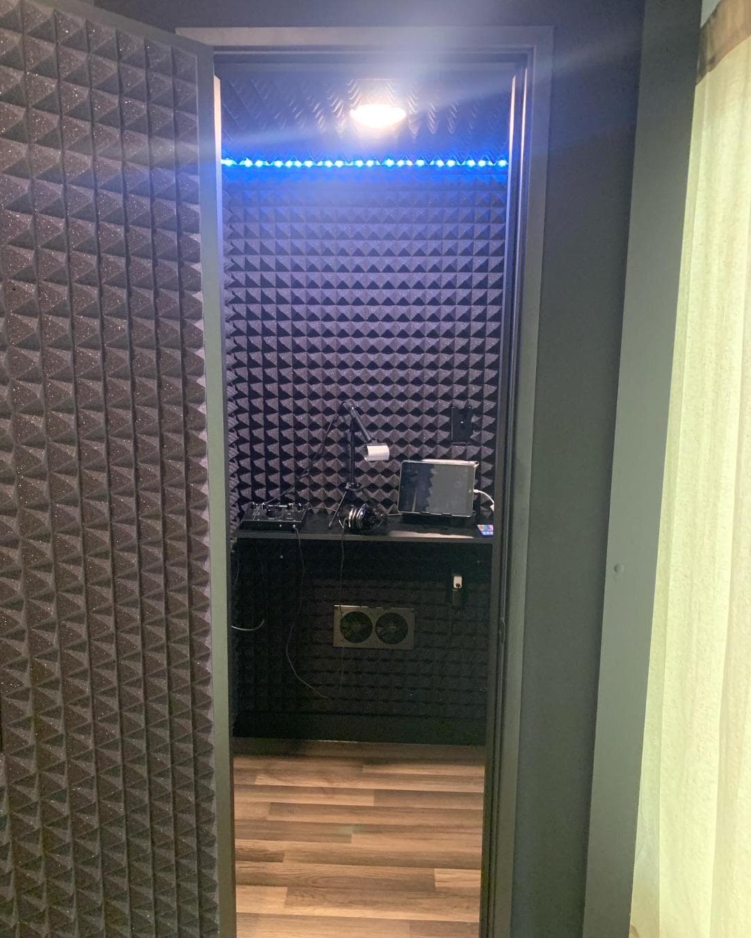 Gallery photos for Custom 4x4 Vocal Booth Installation in Los Angeles: Image #1
