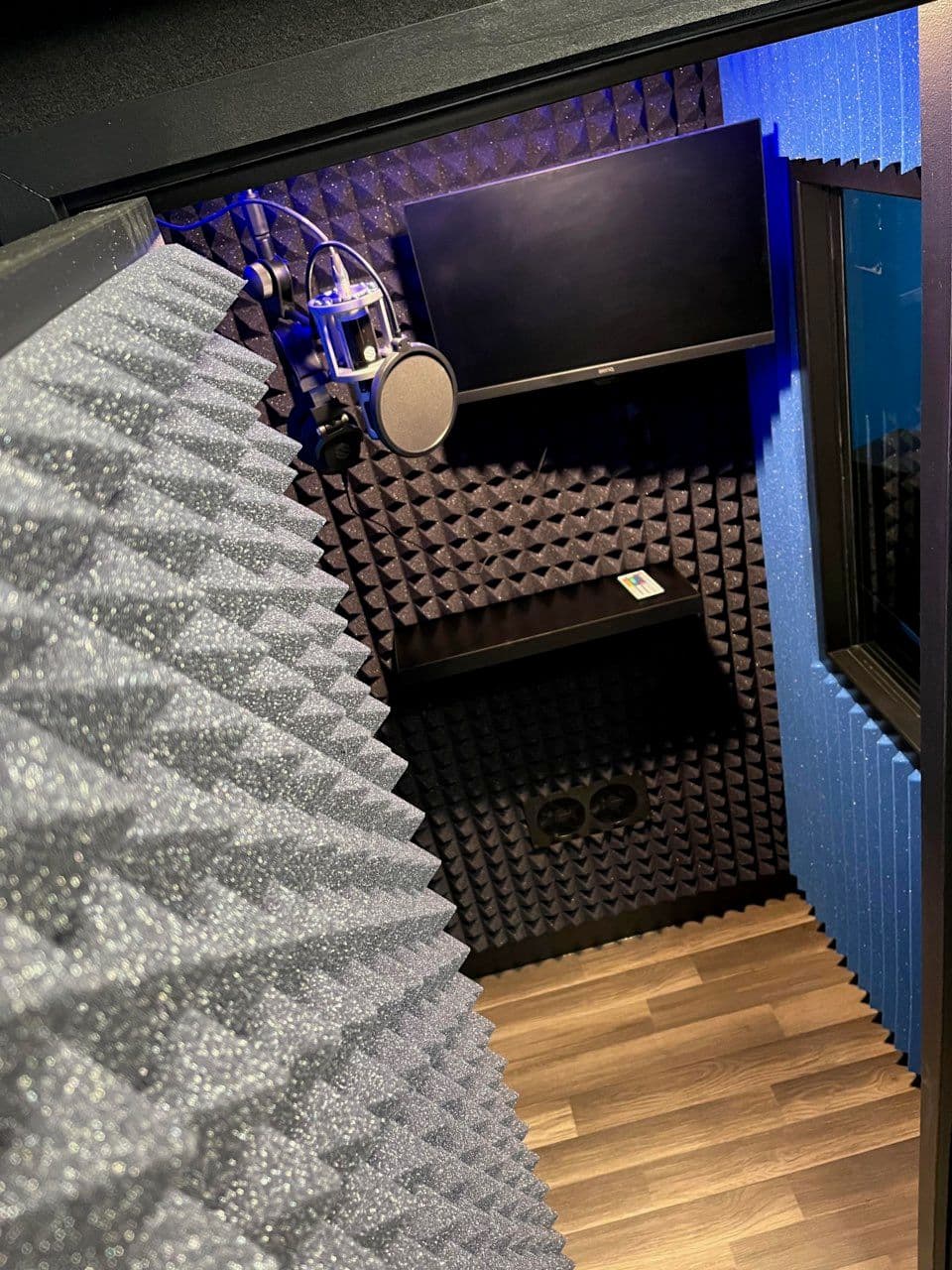 Enhance Your Studio with Our Custom Vocal Booth image